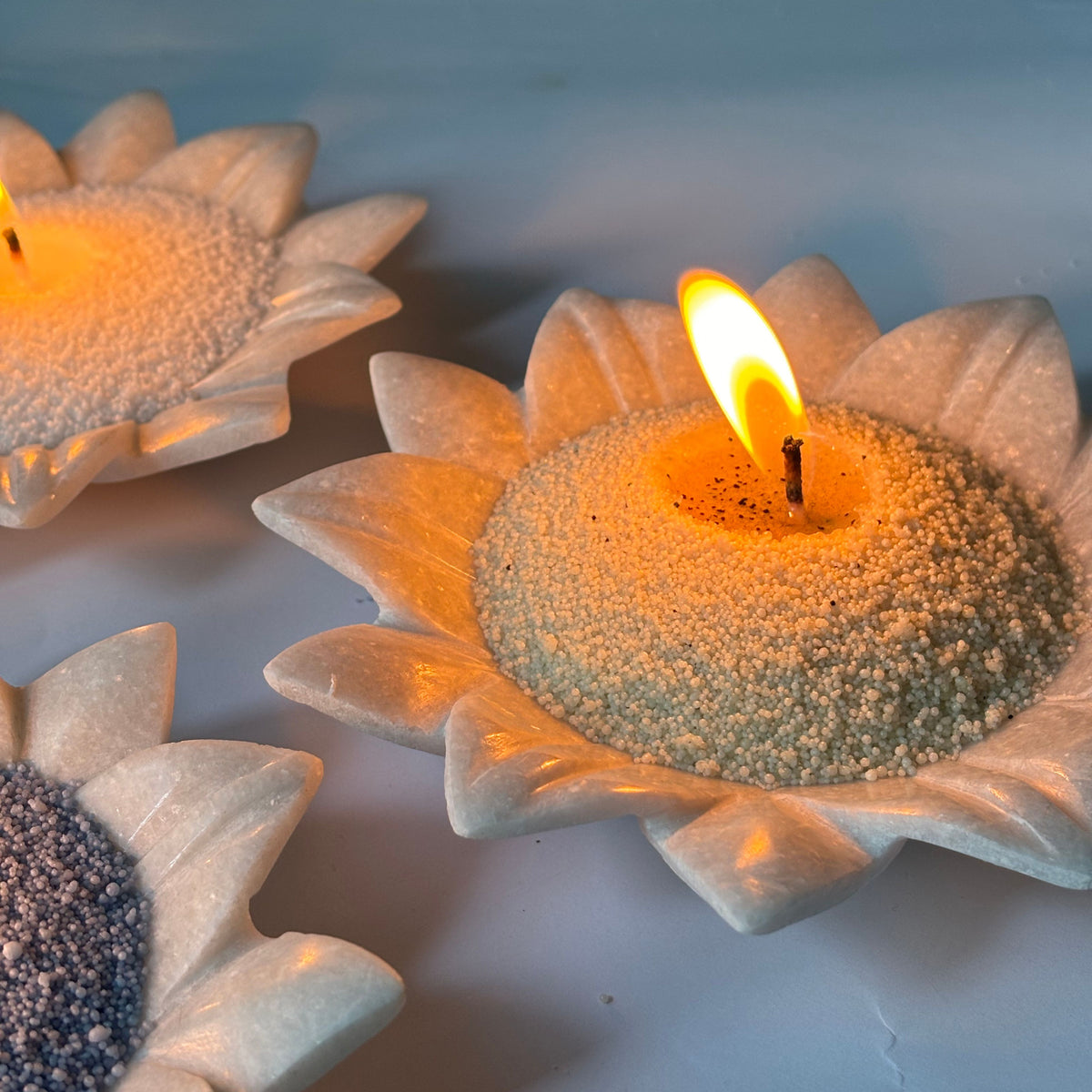 LOTUS MARBLE URLIS